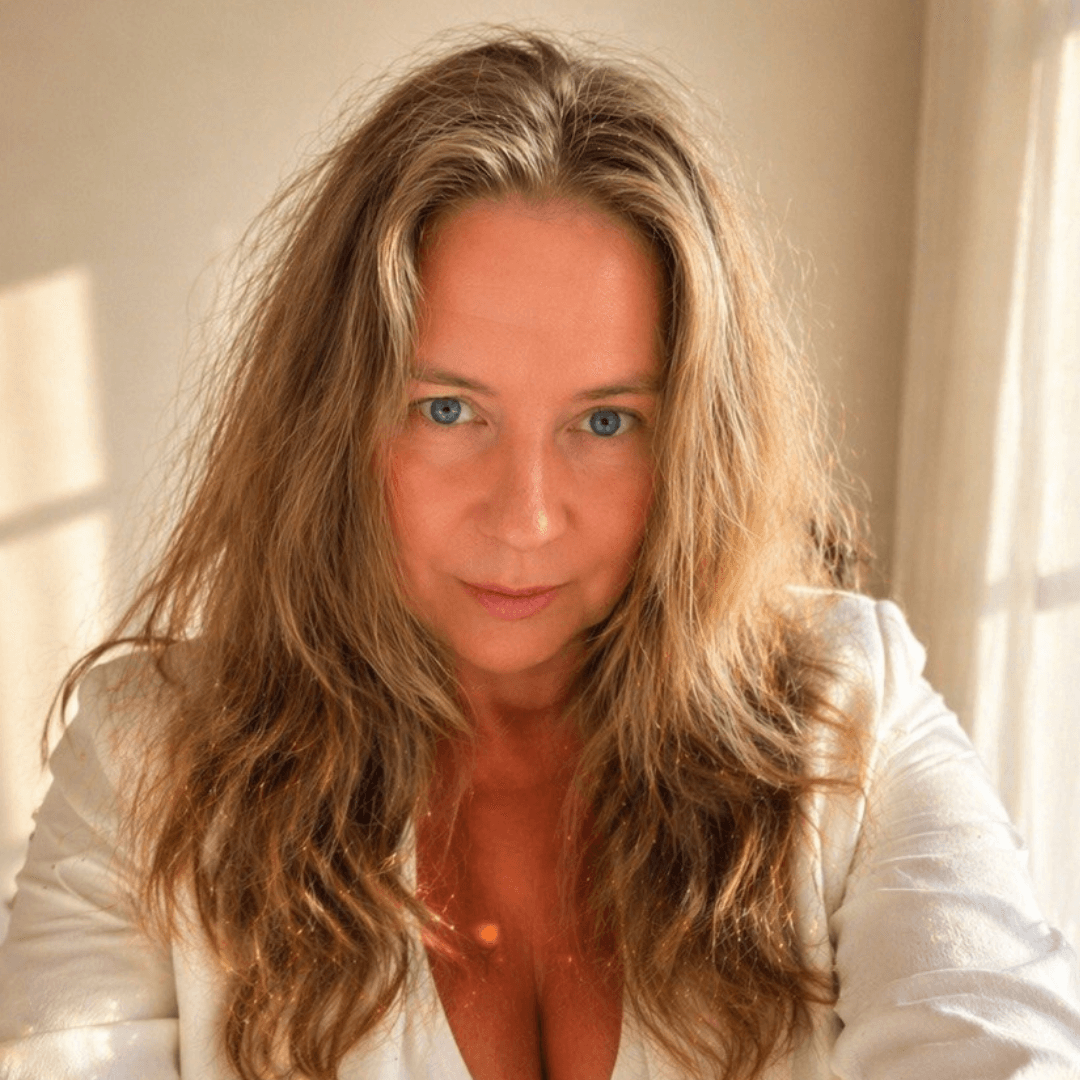 Anna – Astrogeografie & Astrokartografie Expertin